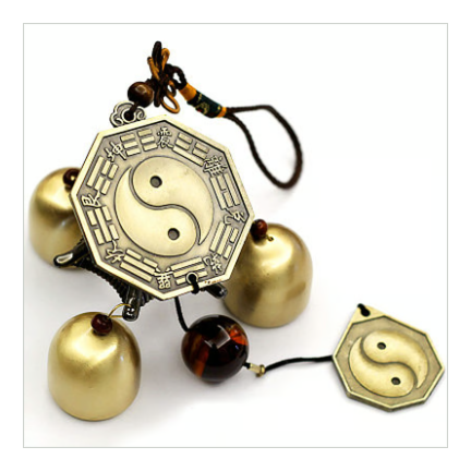 太極、八卦、五行のパワーあふれる【鎮宅破邪の八卦銅風鈴】