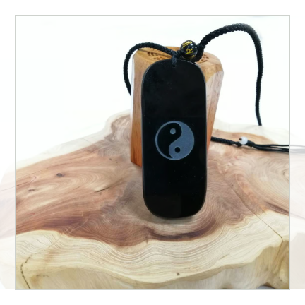 神秘的パワーを持つ黒曜石【疫病撃退ご符】