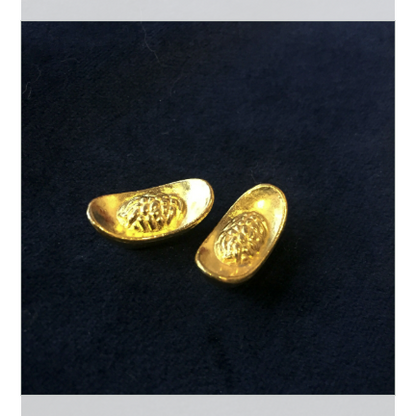 いつでもどこでも持ち歩ける財運アップの「ミニ金銀元宝」（２コセット）