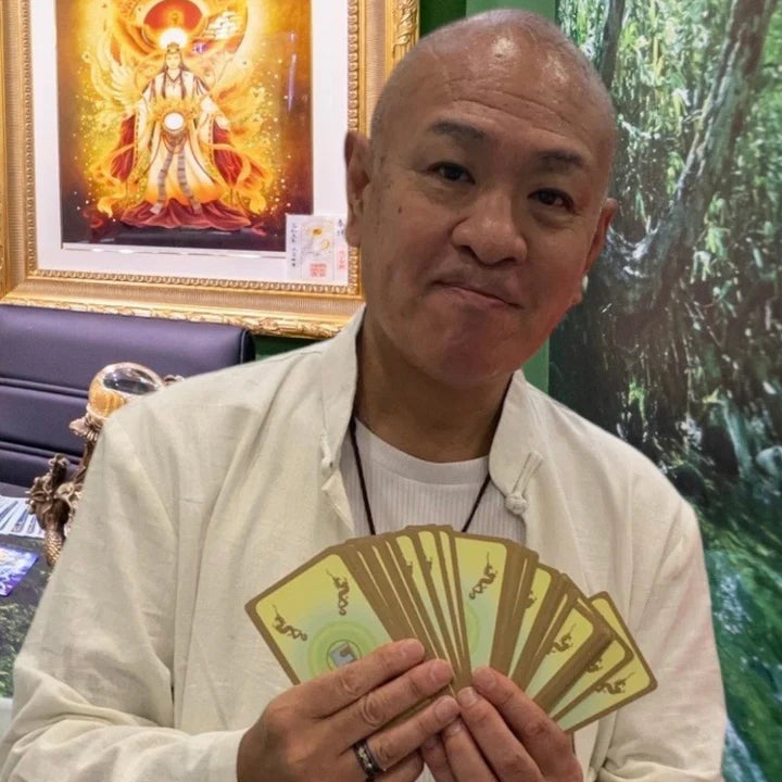 【台湾伝承占術 認定講師】円　龍輝(まどか　りゅうき)